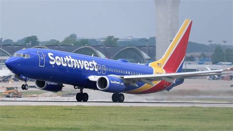 Cheap Flights from San Francisco (SFO) to St. Louis (SUS).